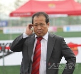 [연예 뉴스 스테이션] 박지성 부친 박성종씨, ‘무릎팍도사’ 출연