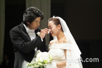 ‘진짜 로열패밀리’ 윤태영-임유진 결혼식, 하객 명단부터 남달라 ‘초호화’