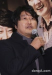 [동아포토]송강호 “천만관객 돌파 감사합니다”