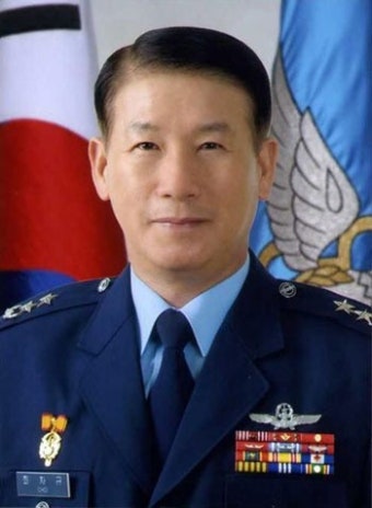 최차규 중장, 신임 공군참모총장 내정