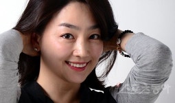 이연수 “인기·명성 예전만 못해도 지금이 더 행복”