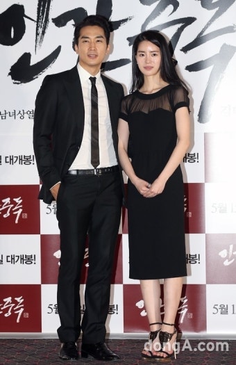 [동아포토]송승헌-임지연 ‘파격적인 커플’