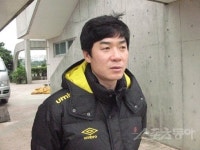 사실상 해임 윤정환 “내일 위한 성장통”