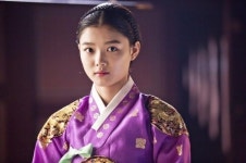 ‘비밀의 문’ 김유정, 세자빈도 누를 비단복색 자태 공개