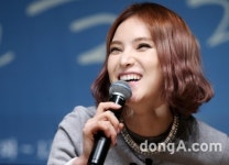 [동아포토]‘THE 끌림’ 거미, 끌림 미소