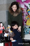 [동아포토]산소미인 이영애 ‘오늘은 그냥 쌍둥이 엄마~’