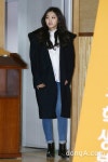 [동아포토]에이핑크 손나은 ‘중학교 등장에 학생들 깜짝!’