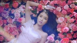 아이유 화장품CF 공개, 새로워진 ‘마시멜로우’도 관심