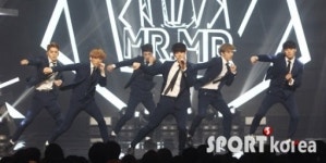 [포토]‘엠카운트다운’ 미스터미스터 ‘수트 입고 멋있게~’