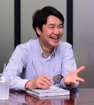 [뉴스 인사이드] 가수 김태욱, 장애 딛고 11년만에 음반 낸다