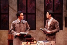 [양형모의 아이러브 스테이지] ‘대학로 보석’ 남성진·이시훈, 웃음 본능 깨우다