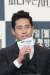 ‘피리부는 사나이’ 신하균 “협상이란 소재 신선해”