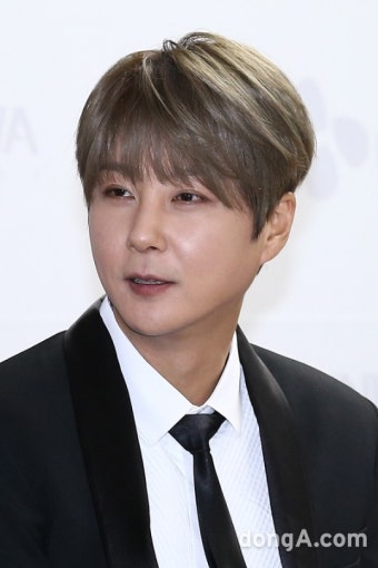 [동아포토]신화 신혜성 ‘원조 꽃미남!’