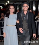 [할리우드DA:다] 브란젤리나, 불화설 극복한 사랑? 英런던 이주설