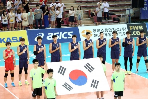 한국 남자 배구대표팀, 네덜란드에 1세트 선전하며 3연패 속 아쉬움 가중