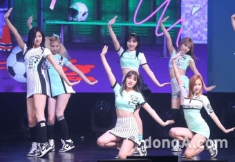 [연예 뉴스 스테이션] 트와이스, 이달 ‘걸그룹 브랜드 평판’ 1위