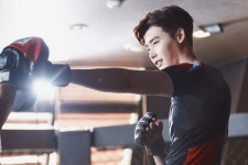 [TV체크] ‘W’ 이종석X이태환, 격투기 브로맨스 ‘수컷향기 물씬’