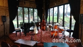 [제주에서 만난 사람] 제주도 예술 아지트를 꿈꾸는 Take5 Jazz Club