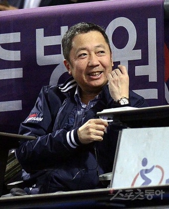 ‘두산시대’의 토대 만든 박정원 구단주의 교감경영