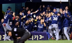 [포토] NC ‘(김)성욱아 정말 잘했다!’