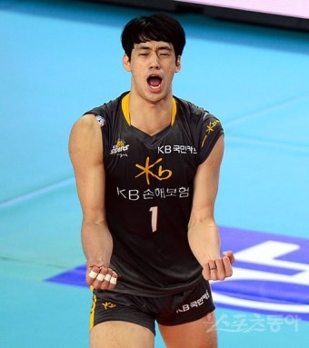 KB손해보험의 희망, ‘라이트 이강원’을 보았다