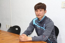 [사커 피플] 형제더비 꿈꾸는 이재권 “재성이 만나면 괴롭혀 줄 생각”