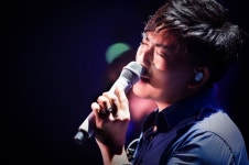 ‘공연神’ 이승철, 2017 새 콘서트 투어 돌입