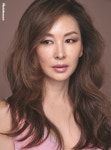 이미숙, 나이 잊은 방부제 미모+무결점 피부 [화보]