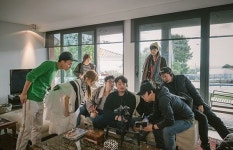 김윤아, ‘비긴어게인2’ 출연 소감… “특별한 6개월 보내”