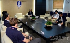 [포토] 한국축구의 운명을 결정할 감독 소위원회 회의!