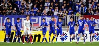 [포토] 선제골 허용한 수원