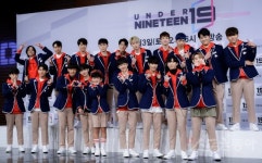 [포토] 우리가 바로 언더나인틴의 랩팀!