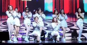 [포토] ‘우주 스테이’로 돌아온 우주소녀