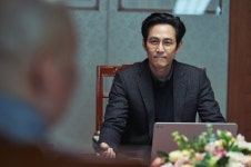 [DAY컷] ‘사바하’ 이정재→박정민, 스럴러 케미 장착…스틸 16종 공개