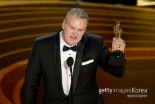 [제91회 아카데미 시상식] ‘보헤미안 랩소디’ 편집상 수상 ‘3관왕’