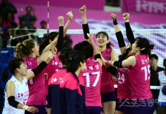 [포토] 흥국생명, 도로공사에 세트 스코어 3-1 승리!