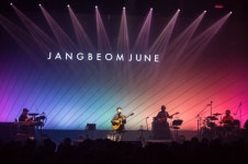 장범준, 콘서트 강자 발돋움…‘노래방에서’ 서울 공연 성황