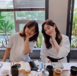 [DAY컷] ‘21주년’ 핑클 완전체 회동…레전드 걸그룹다운 미모