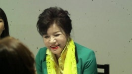 ‘모던 패밀리’ 류필립-미나 첫 등장…미나 어머니, 기습 재혼 발표
