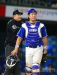 은퇴선수들 강민호에 격노…현역선수들에게 따끔한 일침