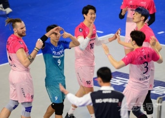 [포토] 우리카드 ‘비디오판독 해주세요’