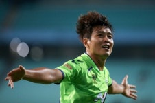 ‘이동국 K리그1 1호 골’ 전북현대, 개막전서 수원삼성 1-0 제압