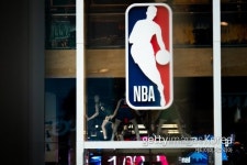 ‘재개 앞둔’ NBA 선수들, ‘인종 차별 반대’ 문구 달고 뛴다
