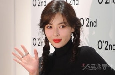 [전문] 현아 측 “미주신경성 실신 등 건강악화, 신곡발표 연기+활동중단” (공식입장)
