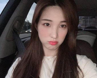 율희, 악플러 일침 “어디 아프니? 내 네 인생이나 돌아보길”