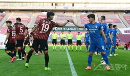 [포토] 서울-수원 ‘슈퍼매치 시작’