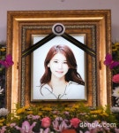 [종합] “故오인혜 타살 혐의無”…경찰, 수사 종결→고은아·미르, 고인 추모