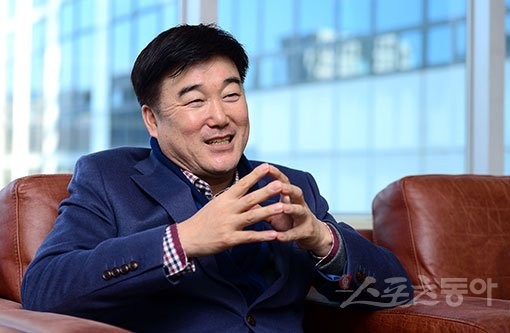 SSG 랜더스, 민경삼 대표와 작별…김재섭 새 대표로 선임