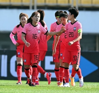 ‘장슬기 결승골’ 여자축구대표팀, 자매대결에서 승리