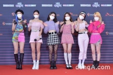 [DA포토]오마이걸, 봄을 부르는 패션